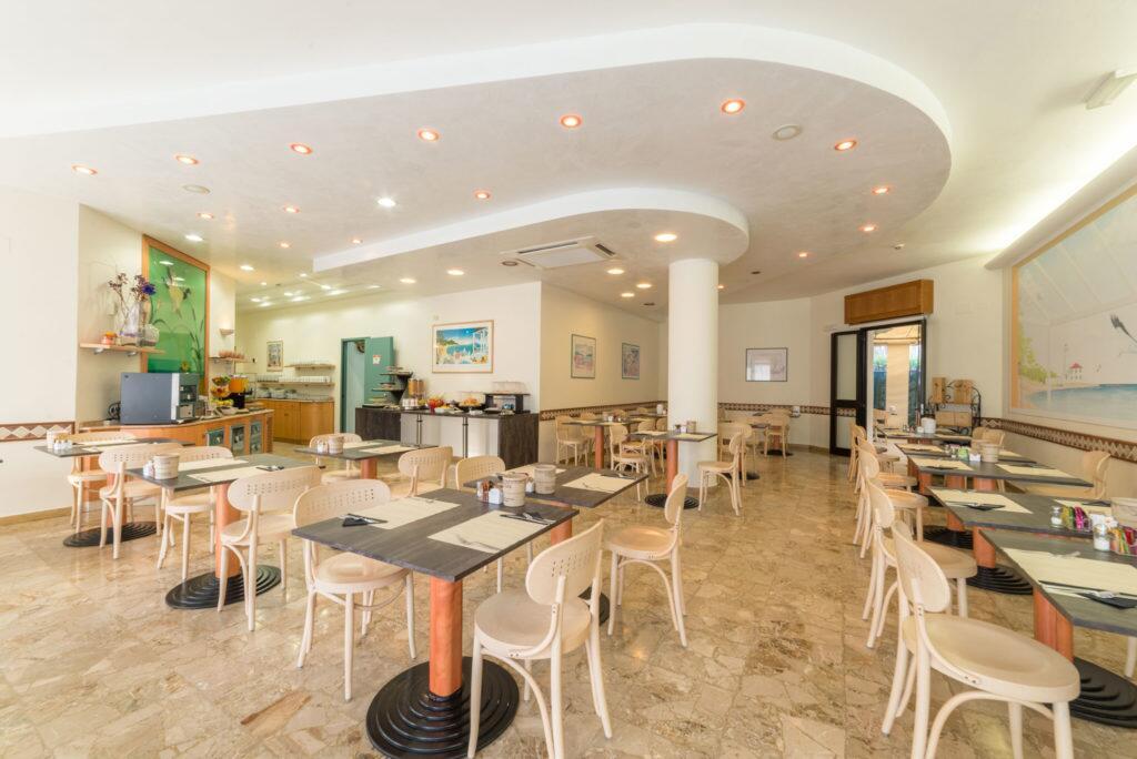 Hotel Airone (Adults Only) Bibione Exterior photo