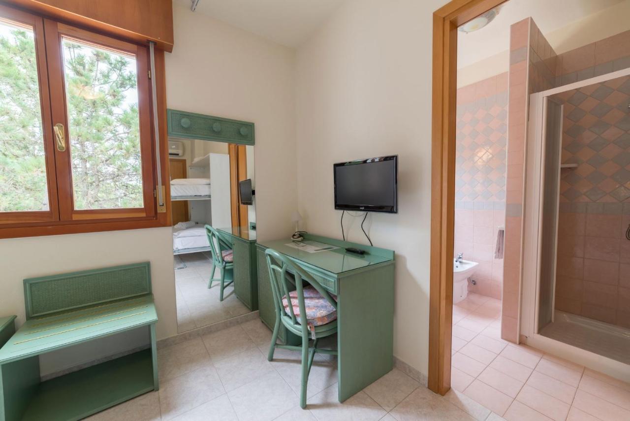Hotel Airone (Adults Only) Bibione Exterior photo