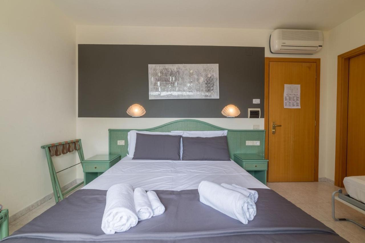 Hotel Airone (Adults Only) Bibione Exterior photo